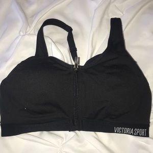 BlackVS Knockout sports bra